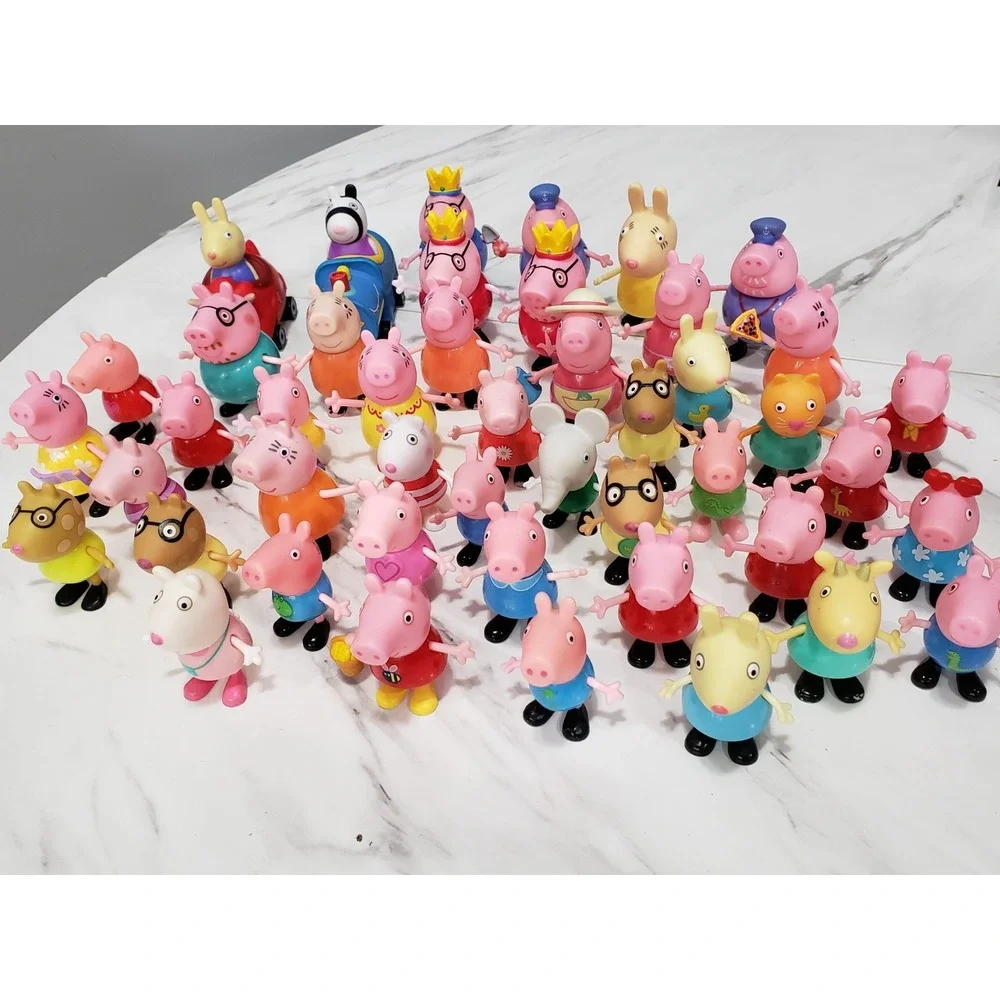 Lot 40+ Peppa Pig Family Friends Figures Bundle Mummy Daddy Grandma George #5